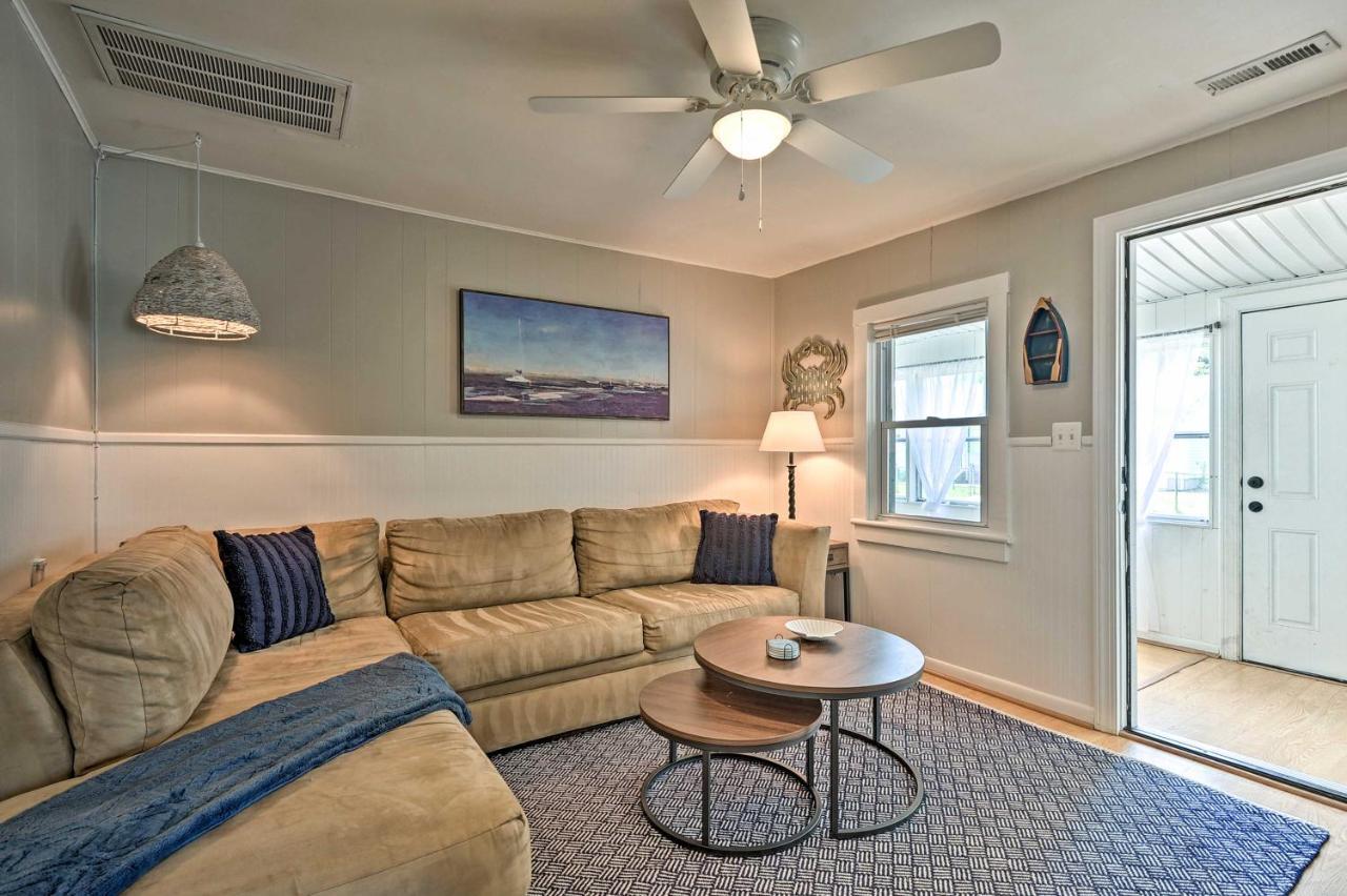 The Blue Crab Cottage - 3 Blocks From The Beach! Colonial Beach Eksteriør billede
