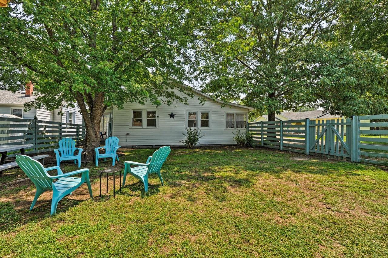The Blue Crab Cottage - 3 Blocks From The Beach! Colonial Beach Eksteriør billede