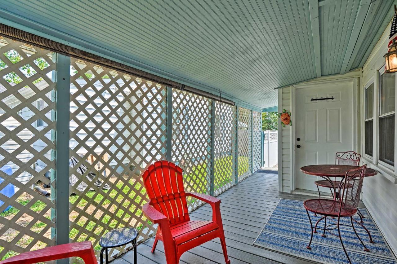The Blue Crab Cottage - 3 Blocks From The Beach! Colonial Beach Eksteriør billede