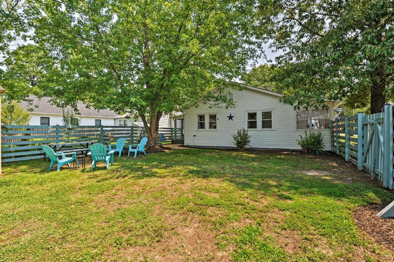 The Blue Crab Cottage - 3 Blocks From The Beach! Colonial Beach Eksteriør billede